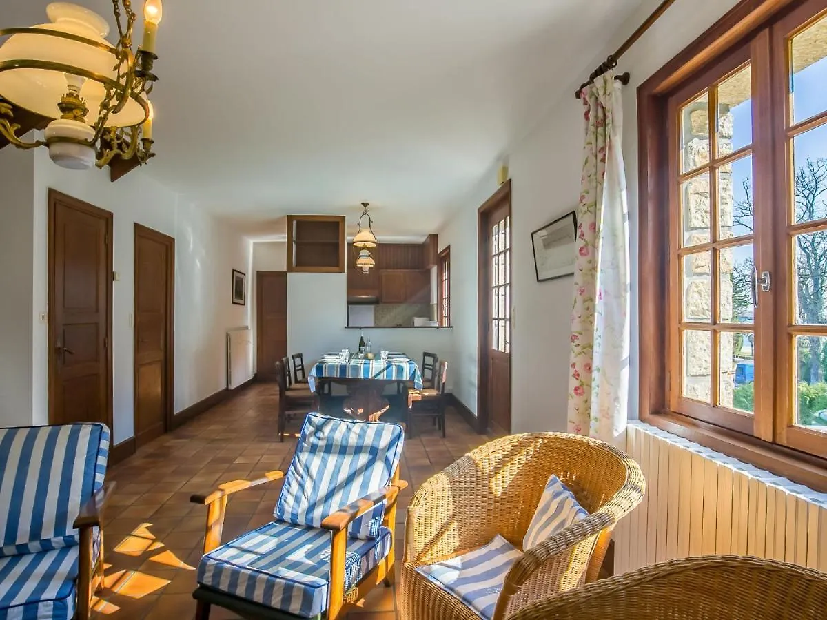 Holiday Home Saint Nicolas By Interhome Névez